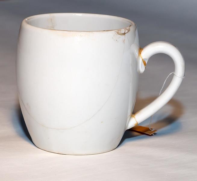 Трофейная кружка, привезенная участником Великой Отечественной войны. Германия. 1942. Керамика::Музей истории города (Елабуга, РТ) g2id36223