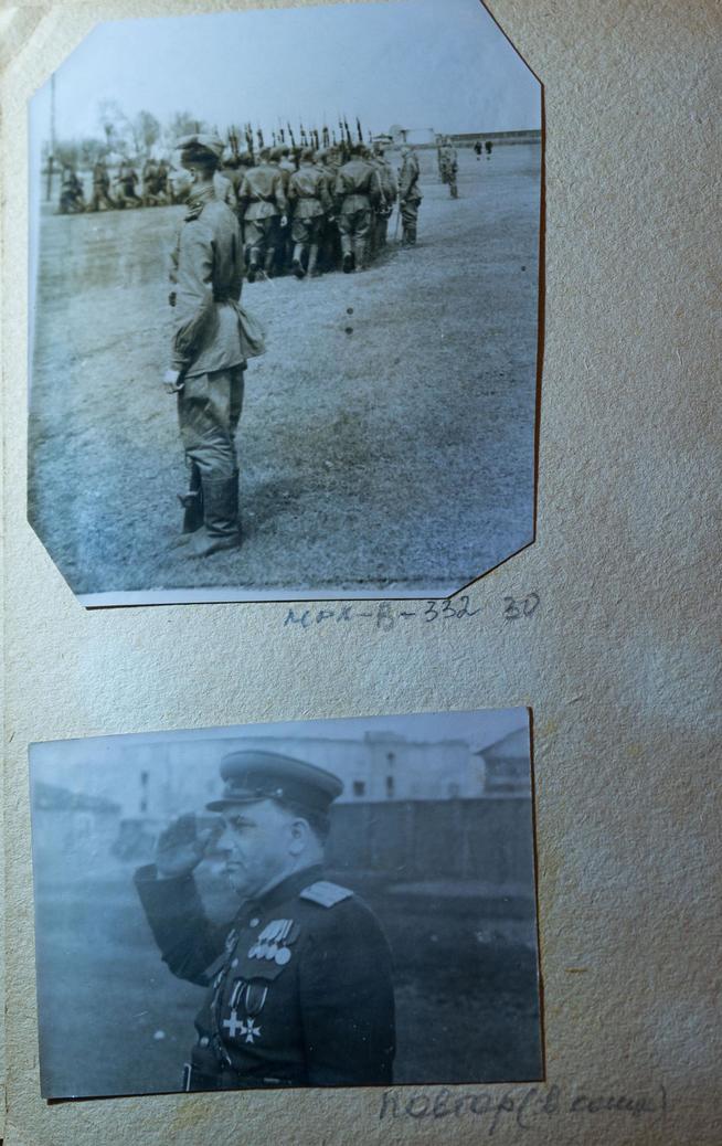 Военный фотоальбом полковника Петрова В.М. 1940-е гг.::МБУ «Музей родного края им. В.И.Абрамова Алексеевского муниципальногоо района Республики Татарстан» g2id9349