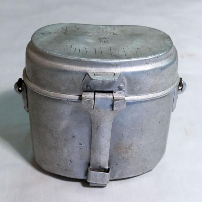 ::МОУ «Алексеевская средняя общеобразовательная школа № 1». В школе находится музей военно-исторического клуба «Звезда».  g2id10103