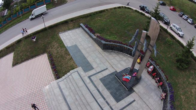 Мемориальный комплекс. с.Верхний Услон. 2014::Верхнеуслонский район g2id735