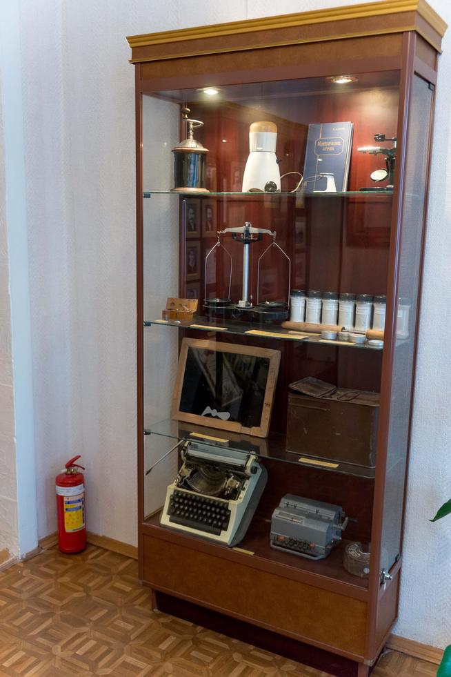 Фрагмент экспозиции Музея Янки Купалы в селе Печищи, посвященный мелькомбинату. 2014::Музей Янки Купалы в селе Печищи. Музей Янки Купалы в селе Печищи - отдел Национального музея Республики Татарстан g2id575