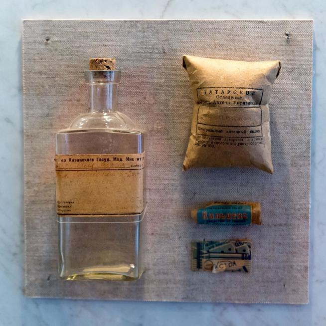 Фрагмент экспозиции Музея Янки Купалы в селе Печищи, посвященный Я.Купале. 2014::Музей Янки Купалы в селе Печищи. Музей Янки Купалы в селе Печищи - отдел Национального музея Республики Татарстан g2id607