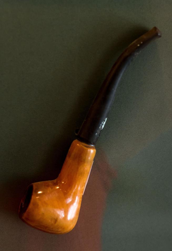 Трубка курительная Я.Купалы. СССР. 1940-е. Дерево::Музей Янки Купалы в селе Печищи. Музей Янки Купалы в селе Печищи - отдел Национального музея Республики Татарстан g2id627