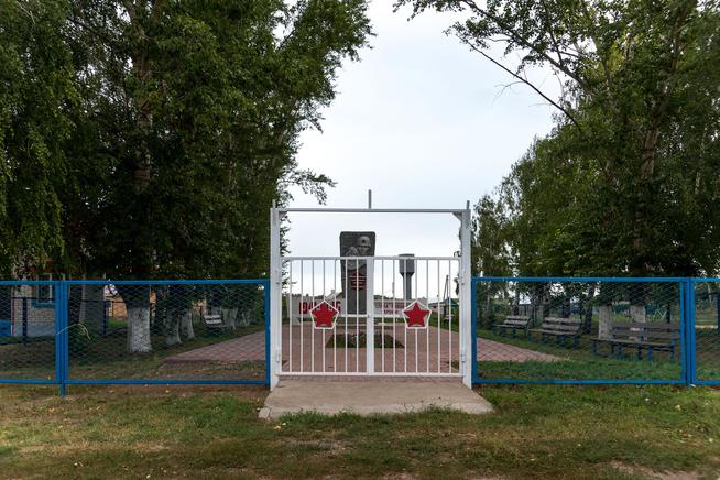 Кладбище. с.Чепчуги. Высокогорский муниципальный район РТ. 2014::Высокогорский район g2id7545