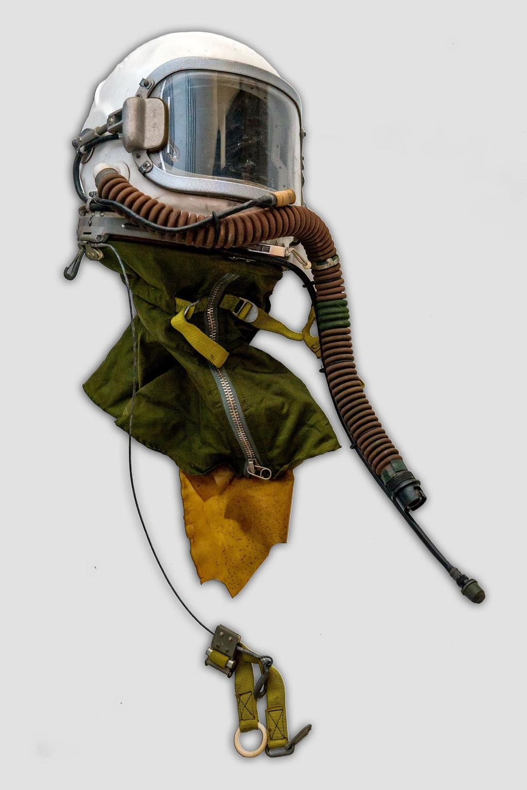 Fallout 4 желтый летный шлем фото 91
