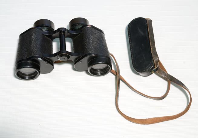 Бинокль Кайманова Н.Ф. - Героя Советского Союза. СССР. Конец 1930-х - 1940-е годы. Металл, стекло::МОУ «СОШ №9». Музей боевой славы Героя Советского Союза Н.Ф.Кайманова g2id28548