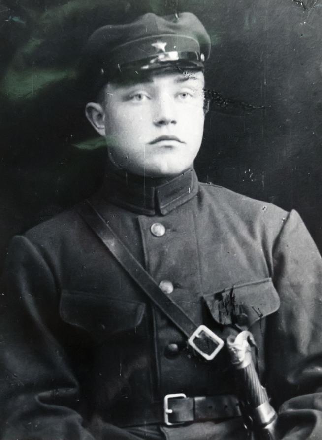 ::МОУ «СОШ №9». Музей боевой славы Героя Советского Союза Н.Ф.Кайманова g2id28732