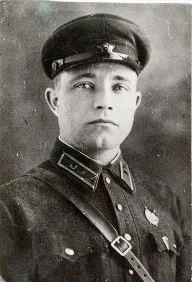 ::МОУ «СОШ №9». Музей боевой славы Героя Советского Союза Н.Ф.Кайманова g2id28744