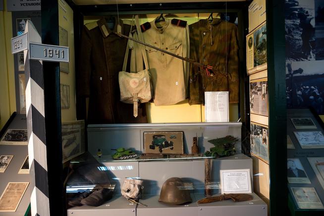 Фрагмент экспозиции::Музей истории и боевой славы автомобильных войск g2id30922