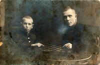Фото. Кузьмин А.А., участник Великой Отечественной войны с сыном Виктором. 1930-е годы