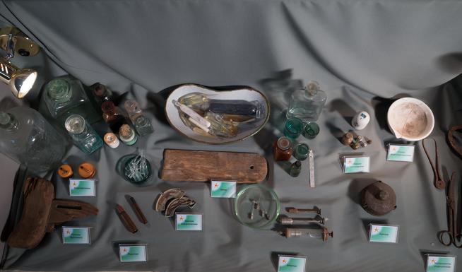 Предметы медицины из госпиталя 364 ППХГ::МАОУ ДОД «Городской дворец творчества детей и молодежи №1» g2id31574