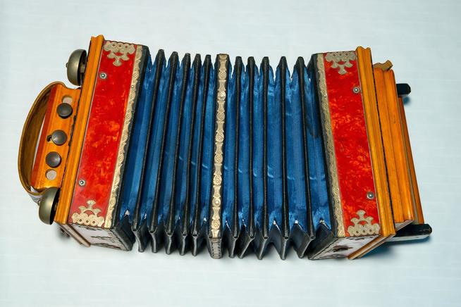 ::ГОУ СОШ 44, Историко-краеведческий музей «Слава» g2id31980