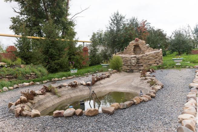 Ландшафтный дизайн во дворе Мензелинского театра::Музей истории Мензелинского театра g2id33342