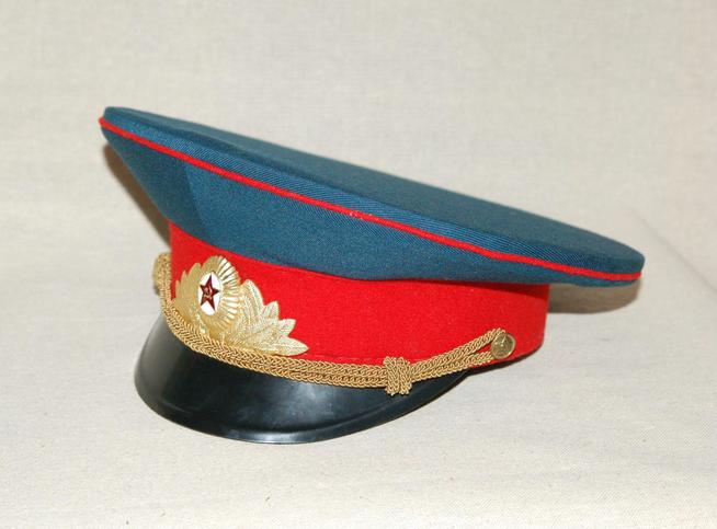 Фуражка Героя Советского Союза Ахтямова С.А. СССР. 1986. Ткань, металл, материалы синтетические::Ахтямов С.А. g2id85833