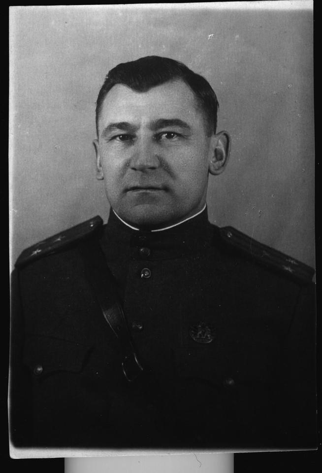 НМРТ КП-26162-43    Фотография, портрет погрудный Полковник Булатов Ф Г _1::Булатов g2id86089