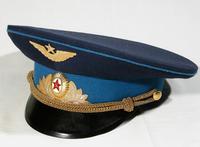 НМРТ КП-28227    Фуражка М П Девятаева парадно-выходная офицера (старшего лейтенанта) ВВС, образца 1955-1958 гг _1