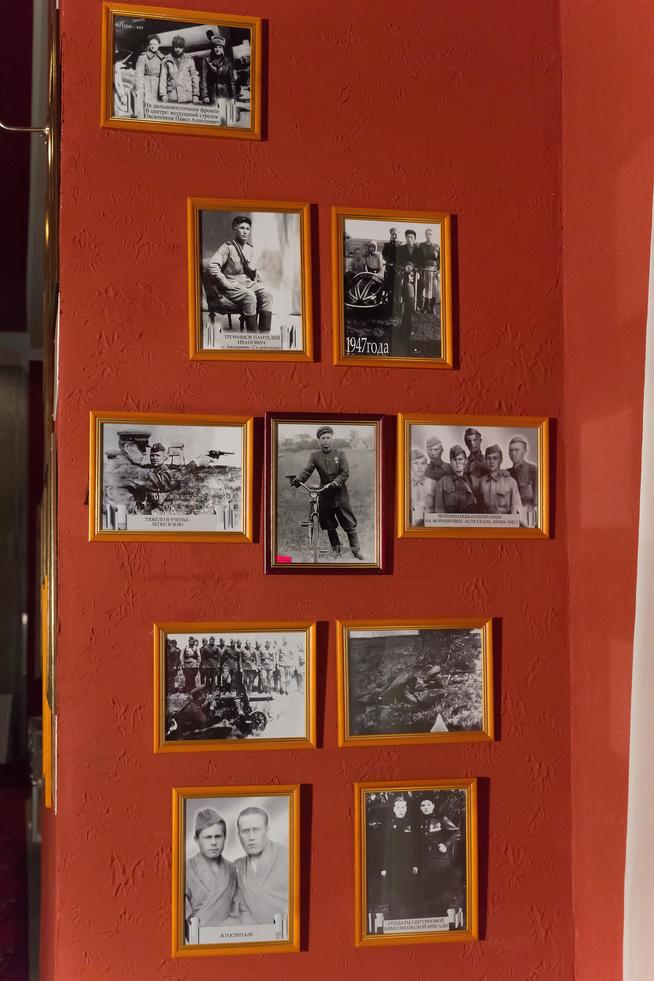 Стенд Мемориального центра, посвященный участникам Великой Отечественной войны. 2014::МБУ «Мемориальный центр Черемшанского муниципального района РТ» g2id87643