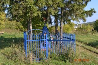 Обелиск в с. Антоновка Камско - Устьинского района. 2014::Фотографии для статей g2id88191