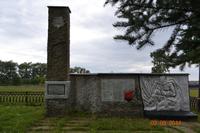 Стела павшим в с. Уразлино Камско - Устьинского района. 2014