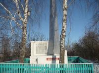 Обелиск (стела) павшим в с. Старое Казеево  Камско - Устьинского района. 2014