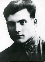 Лейтенант М.П.Девятаев. 1942