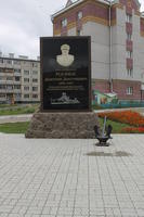 Памятник контр-адмиралу Д. Рогачеву.Зеленодольск. 2014
