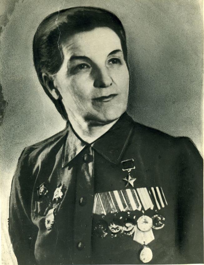 Фото.Герой Советского Союза - Сыртланова М. Г. 1950-е::Сыртланова М.Г. g2id89904