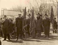 Фото. Коллектив Агрызского РАЙПО со знаменем Республиканского потребобщества и Агрызского РК КПСС и РИК. 1968