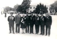 Фото. Артиллеристы 92-го артиллерийского полка с директором и завучом Ищерской школы. 1970-1980 годы