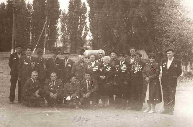 Фото. Музафаров Б.Х. - участник Великой Отечественной войны. Чечено-Ингушская АССР, Наурский район. 1987::МУЗАФАРОВ БАРИ ХУЗЕЕВИЧ g2id90412