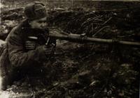 Фото. На позиции. Герой Советского Союза С.А.Ахтямов. Восточная Пруссия. 1944 