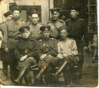 Беляев Андрей Иванович 1910 г.р. (1945год) (в первом ряду в середине)