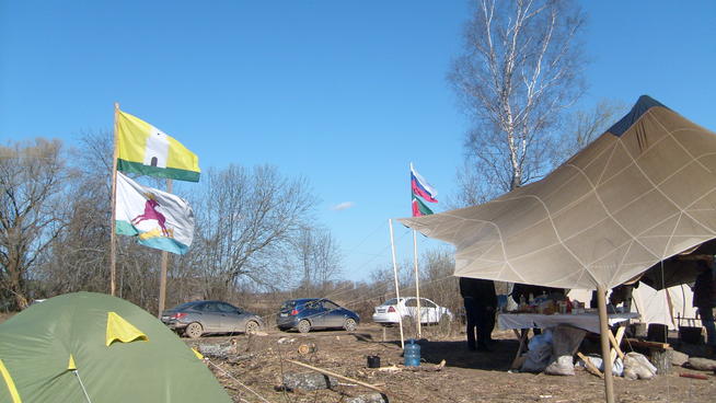 Палаточный лагерь поискового отряда в Сычевском районе Вахты Памяти 2013 года::Поисковый отряд Спасского района "Булгары" g2id97485