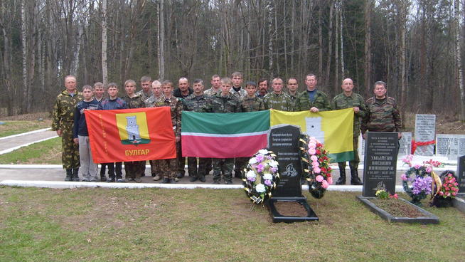 Митинг при открытие памятника землякам павшим на Смоленской земле май 2013г (4)::Поисковый отряд Спасского района "Булгары" g2id97546