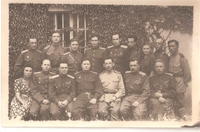 Фото. Ажимов Р.С. (стоит 4 -ый слева) 1940-е