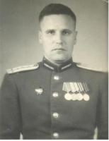 Столяров Василий Сергеевич 1917 г.  с.Три Озера. Умер 1994 г. в г.Казань