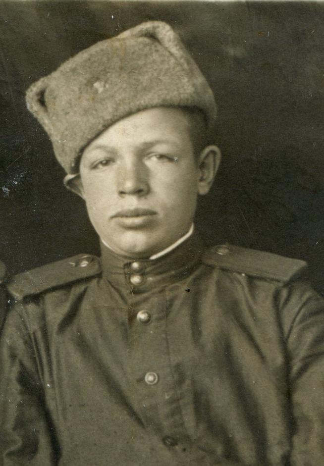 Залилов Бикбулла 1926г. с.Три Озера. 1945 год::Фотографии участников Великой Отечественной войны и документы по Спасскому району (до 1946г.) g2id98505