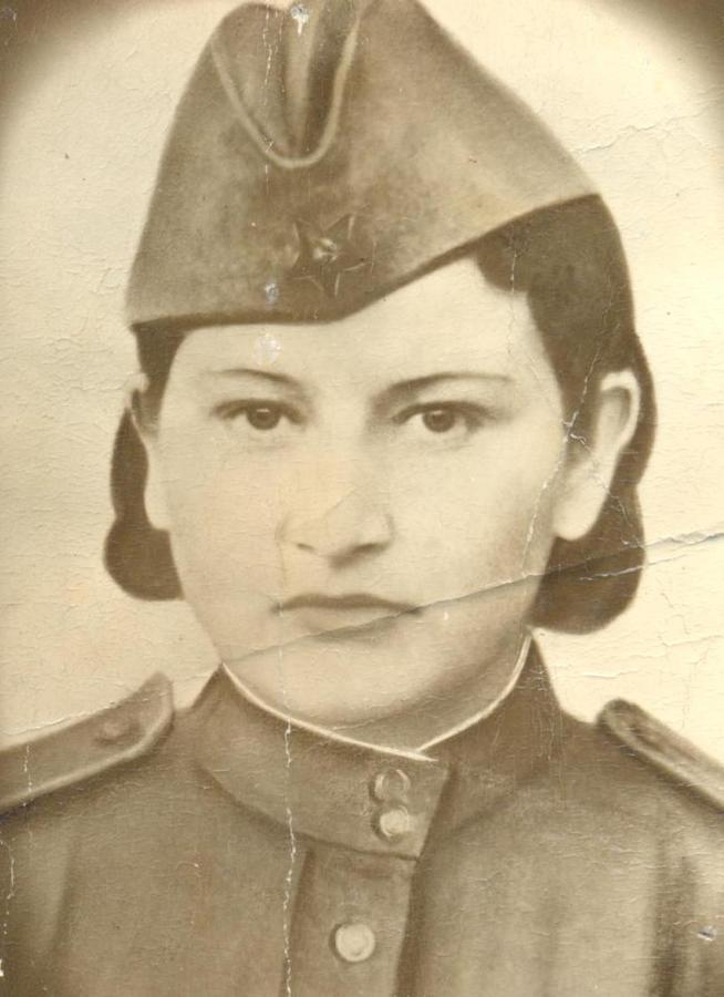 Муратова Марьямбике Зиятдиновна 1923 г. с.Старый Баран.Вернулась::Фотографии участников Великой Отечественной войны и документы по Спасскому району (до 1946г.) g2id98582