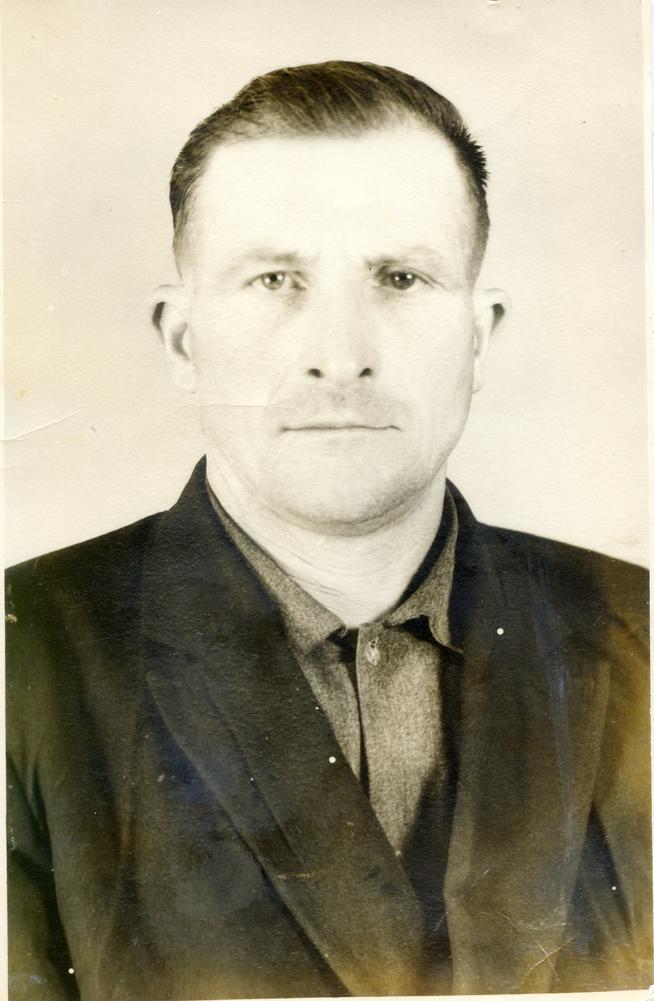 Князев Александр Семенович 1924г.р. с.Болгары. Вернулся по ранению, Орден Отечественной войны 1-степ.(1985г.)::Фотографии участников Великой Отечественной войны и документы по Спасскому району (до 1946г.) g2id98642