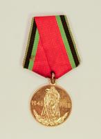 Знак юбилейный  20 лет Победы в Великой Отечественной войне Сафиуллина Г.Б. - Героя Советского Союза.СССР.Латунь,шелк,штамповка