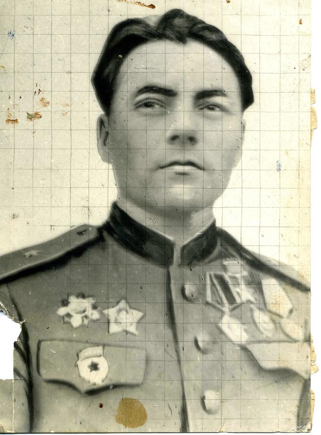 Герой Советского Союза Сафиуллин Г.Б. 1940-е::Сафиуллин Г.Б. g2id99147