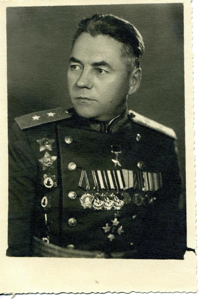 Герой Советского Союза Сафиуллин Г.Б. Калининград. 5 февраля 1953 г.::Сафиуллин Г.Б. g2id99220