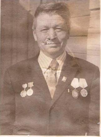 Бакиров Сабир Ситдикович::Фотографии участников Великой Отечественной войны и документы по Спасскому району (до 1946г.) g2id99353