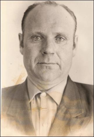 Кирпичев Иван Михайлович::Фотографии участников Великой Отечественной войны и документы по Спасскому району (до 1946г.) g2id99383