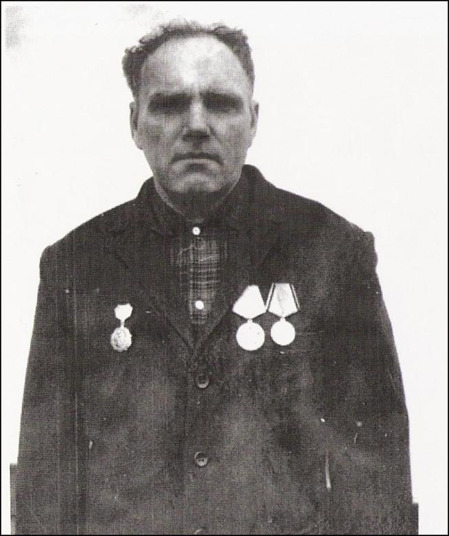Кузнецов Николай Данилович::Фотографии участников Великой Отечественной войны и документы по Спасскому району (до 1946г.) g2id99388