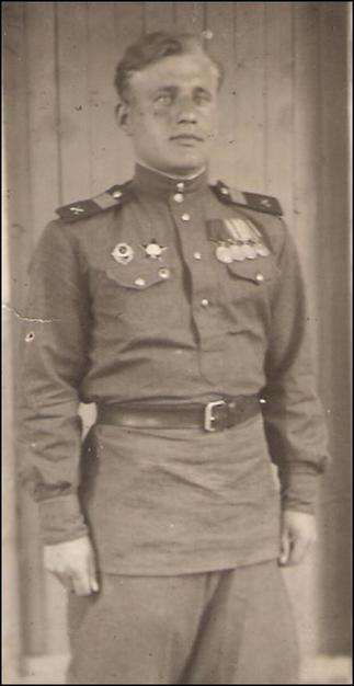 Максимов Николай Васильевич::Фотографии участников Великой Отечественной войны и документы по Спасскому району (до 1946г.) g2id99398