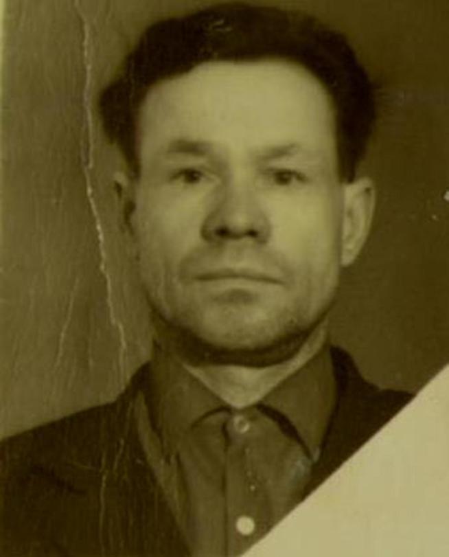 Денисов Иван Михайлович::Фотографии участников Великой Отечественной войны и документы по Спасскому району (после 1946г.) g2id99911