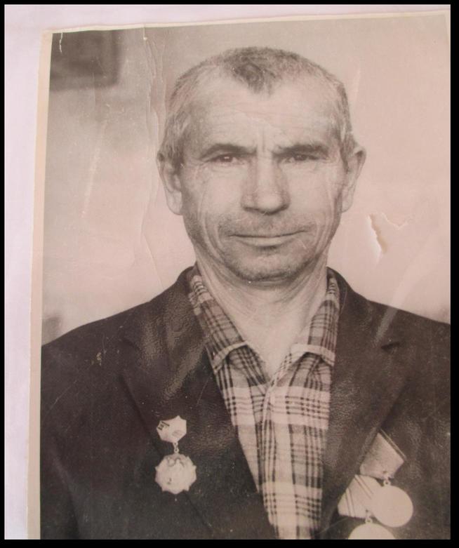 Рахматуллин Шайхий  Тимиргалеевич (1919-1993)::Фотографии участников Великой Отечественной войны и документы по Спасскому району (после 1946г.) g2id99941