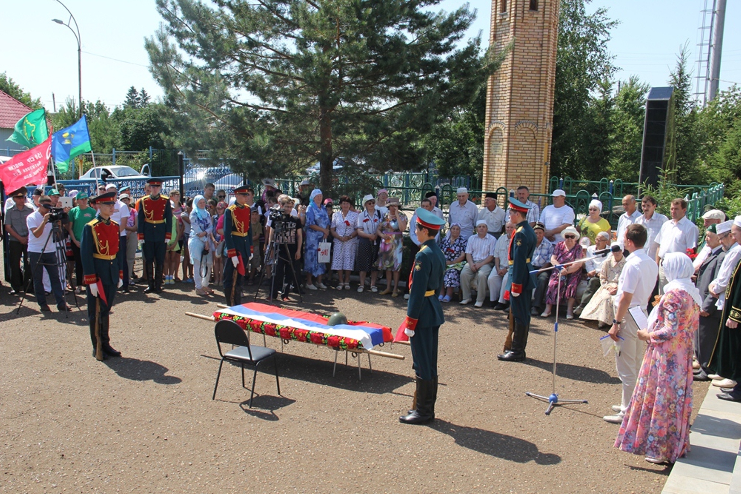 В Альметьевском районе перезахоронили останки советских солдат