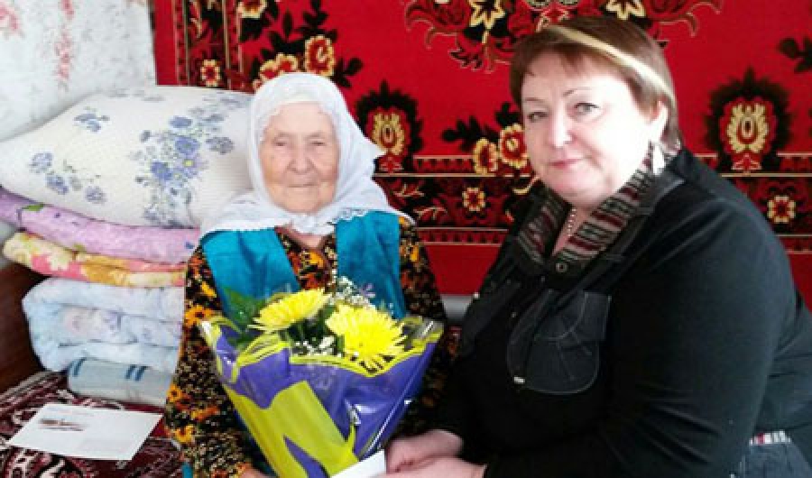 Труженица тыла из Нурлатского района празднует 90-летие